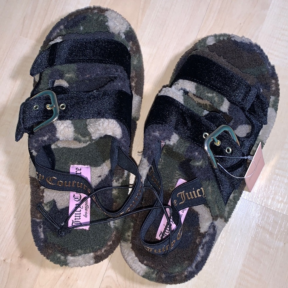 JUICY COUTURE GRIFFIN Shearling Slipper Slingback